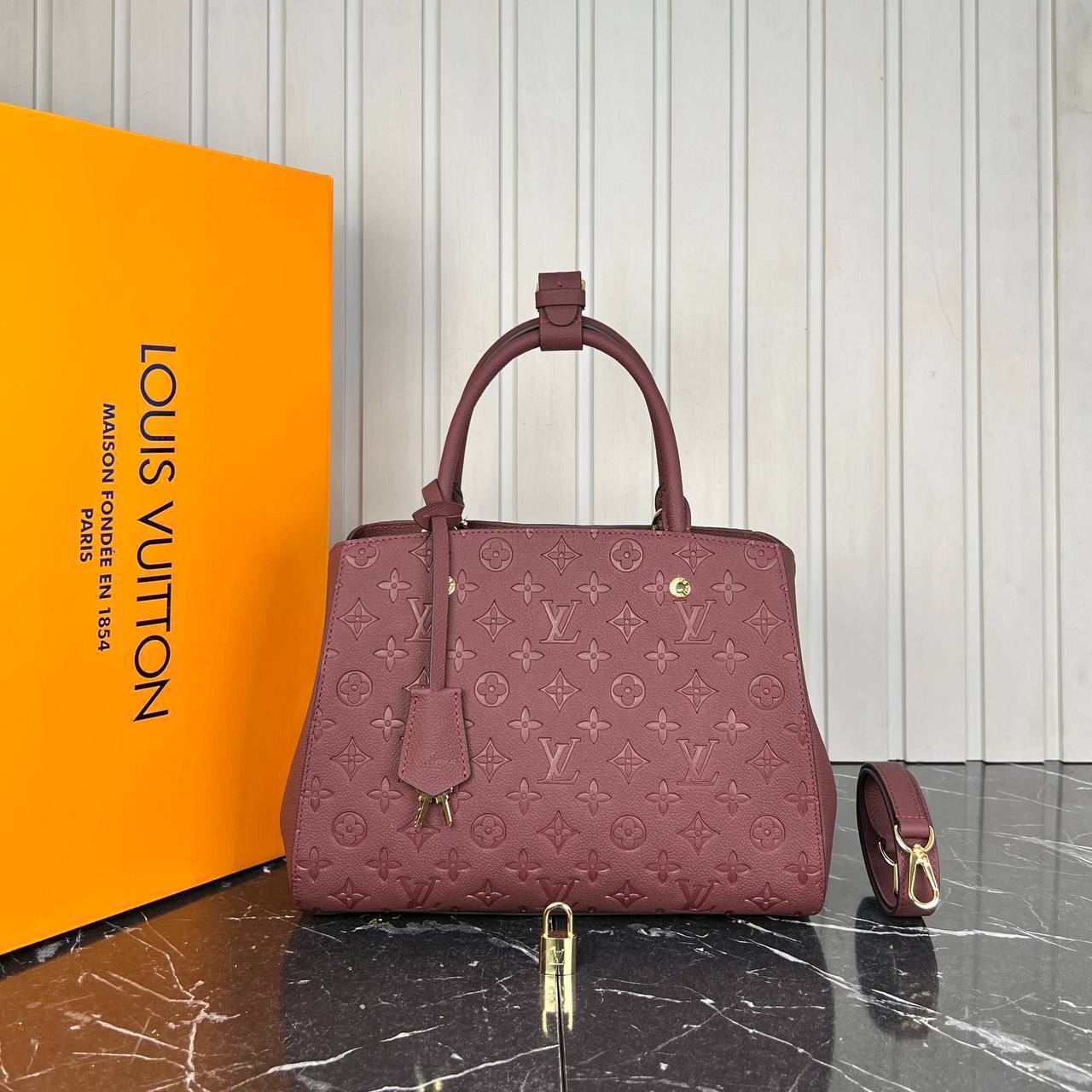 Louis Vuitton Montaigne Bag Medium 

5100