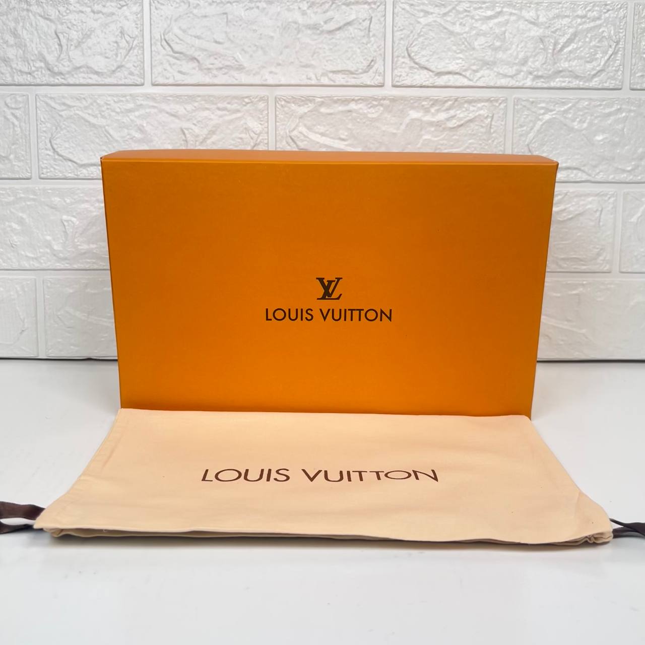 Louis Vuitton Paseo Flat Comfort Sandal

211101 ⭐️