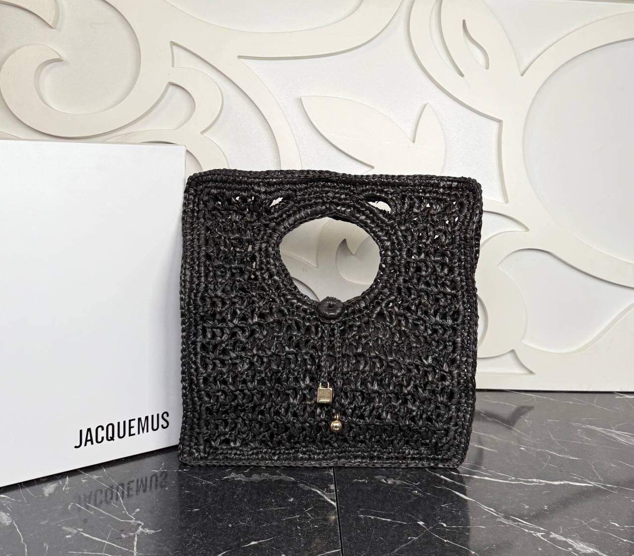 Jacquemus The Spaiggia Raffia Tote Bag 

32x32 cm
910276 ⭐️