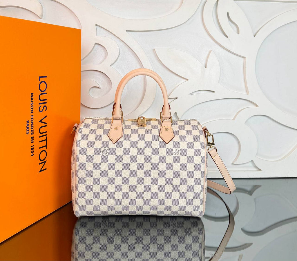 Louis Vuitton Speedy Bandouliere 30 cm 

1110