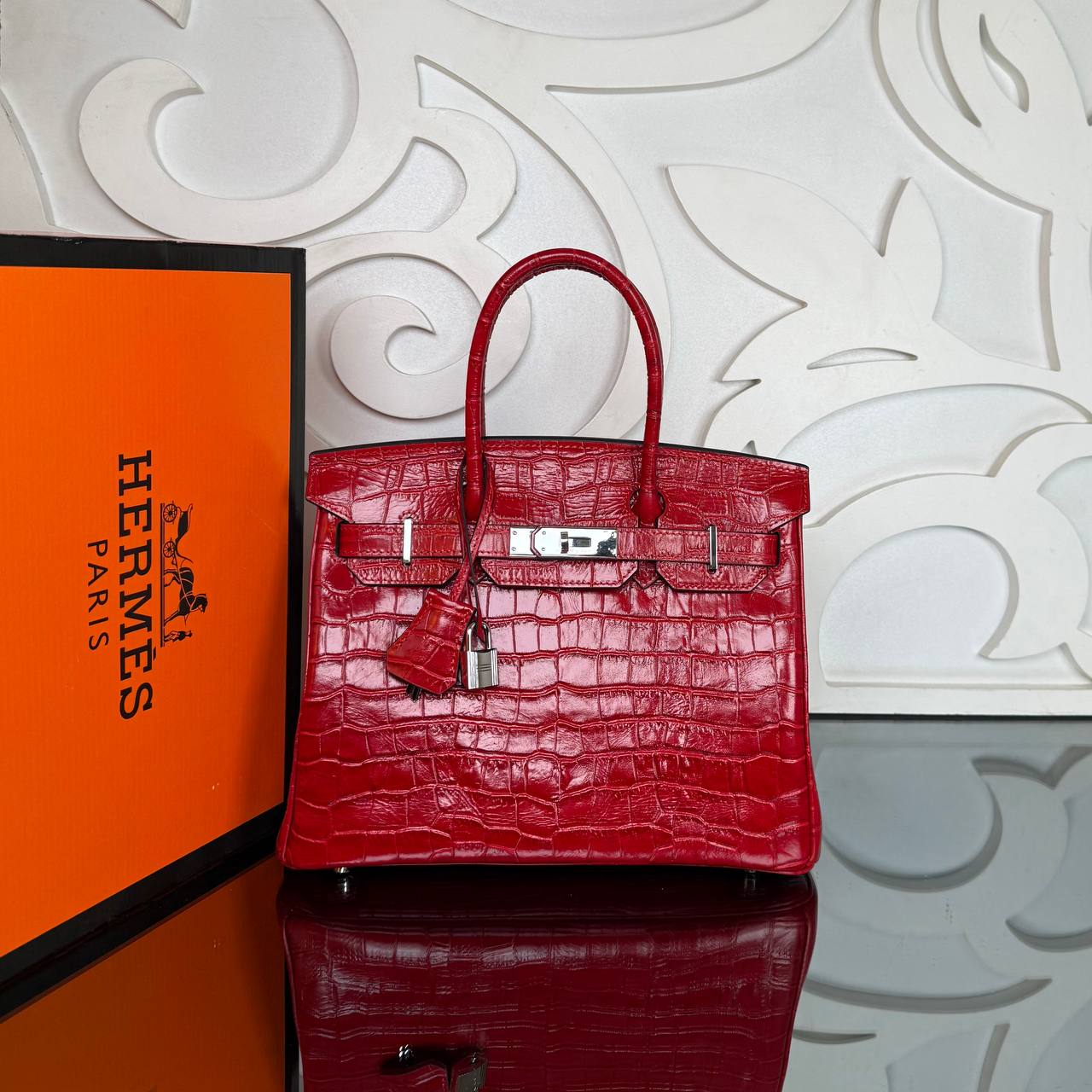 Hermes Birkin Bag 30 cm 

30x22 cm 
5071 ⭐️
