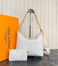 Louis Vuitton Coussin Hobo MM Denim

910136 ⭐️