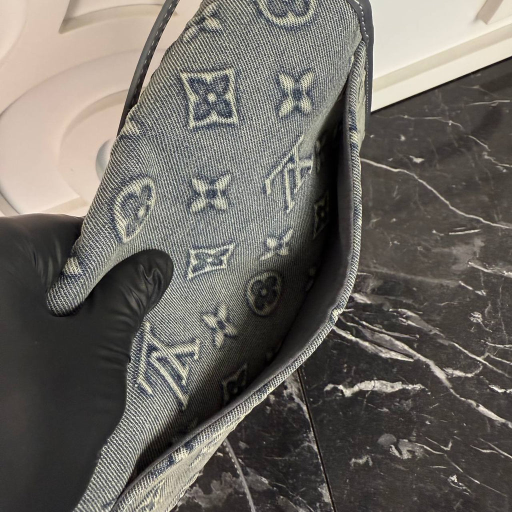 Louis Vuitton Diane Satchel Denim Bag 

910134 ⭐️