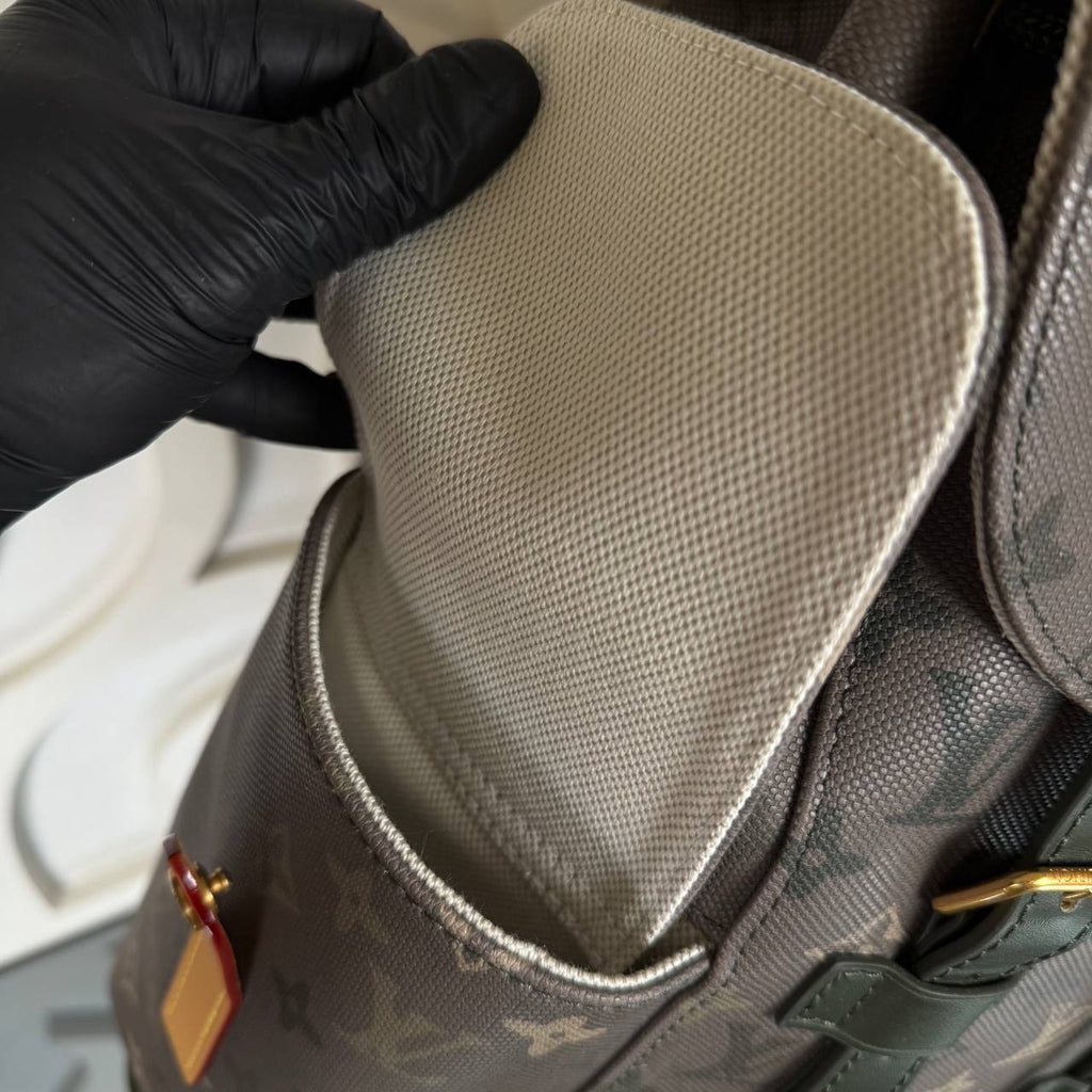 Louis Vuitton Christopher Backpack MM

910471 ⭐️