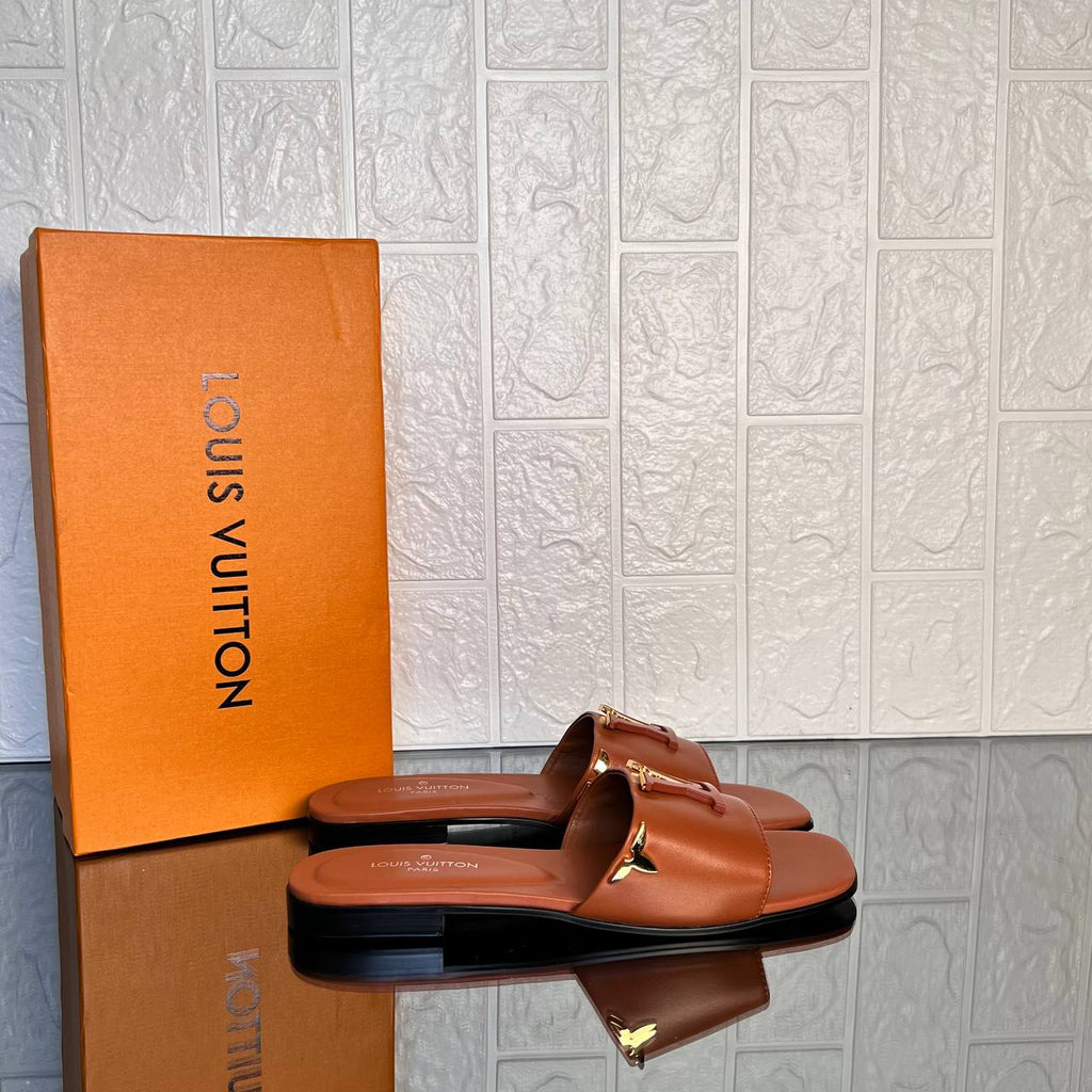 Louis Vuitton Mare Flat Mule

911256 ⭐️