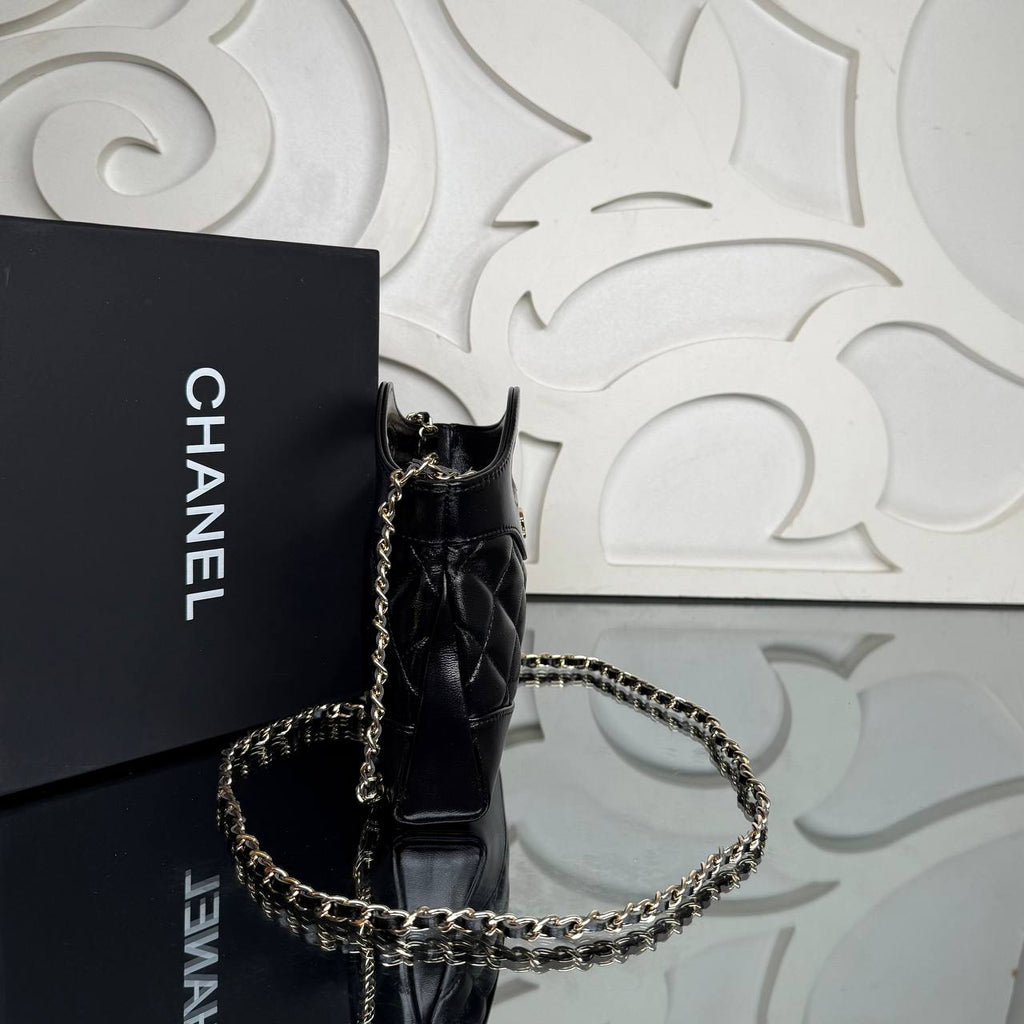 Chanel Nano Shopping Bag

20x14 cm 
910410 ⭐️