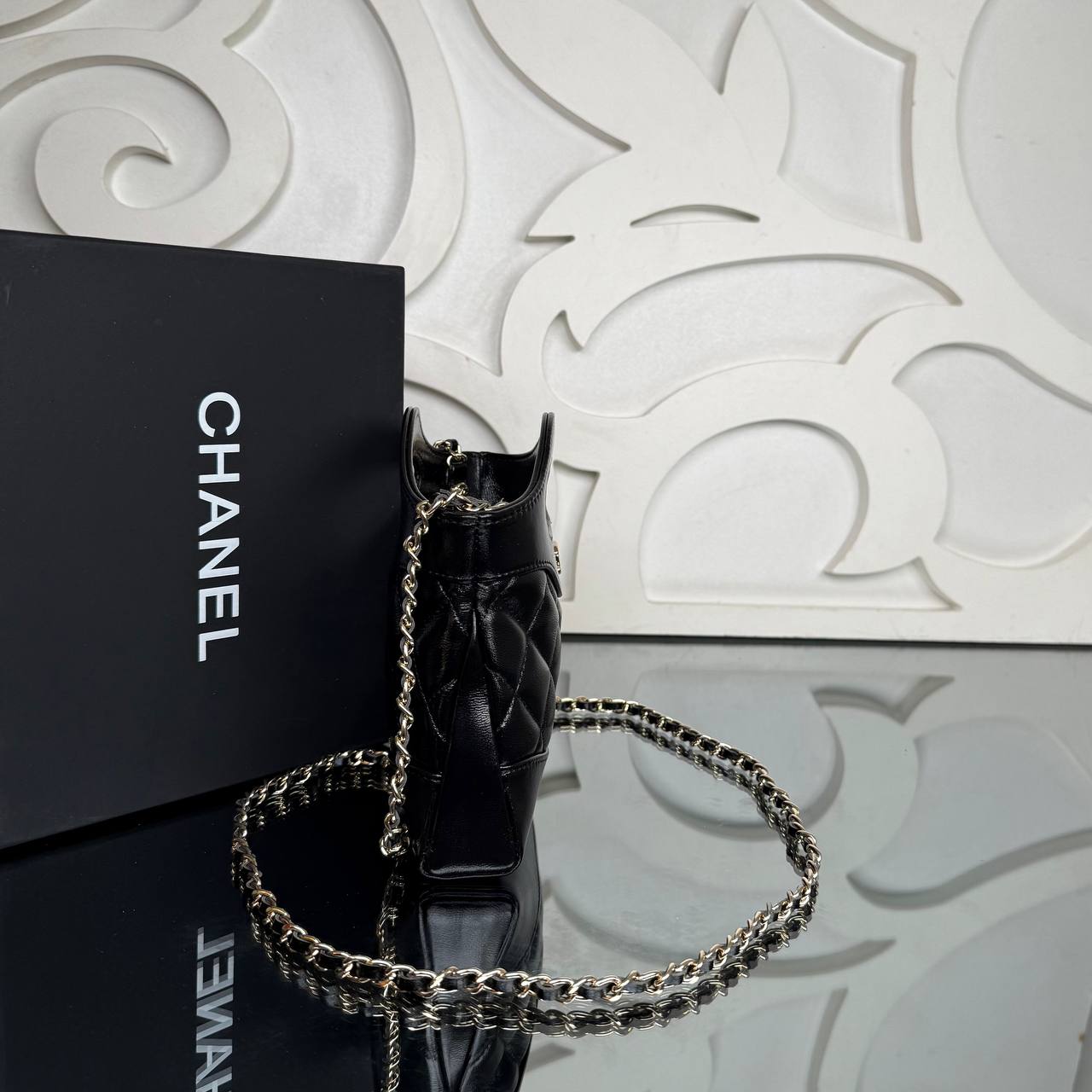 Chanel Nano Shopping Bag

20x14 cm 
910410 ⭐️