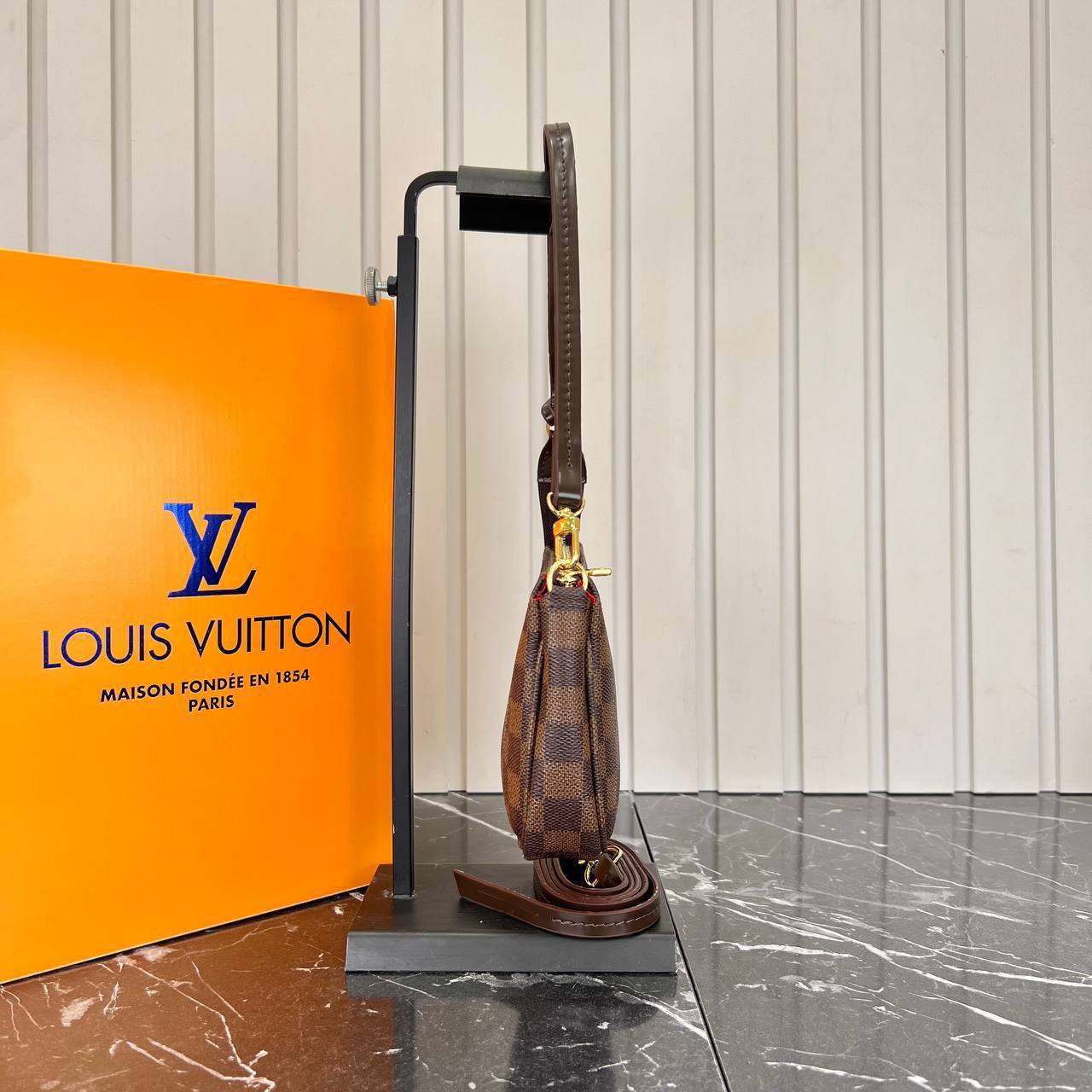 Louis Vuitton Pochette Small 

272 ⭐️