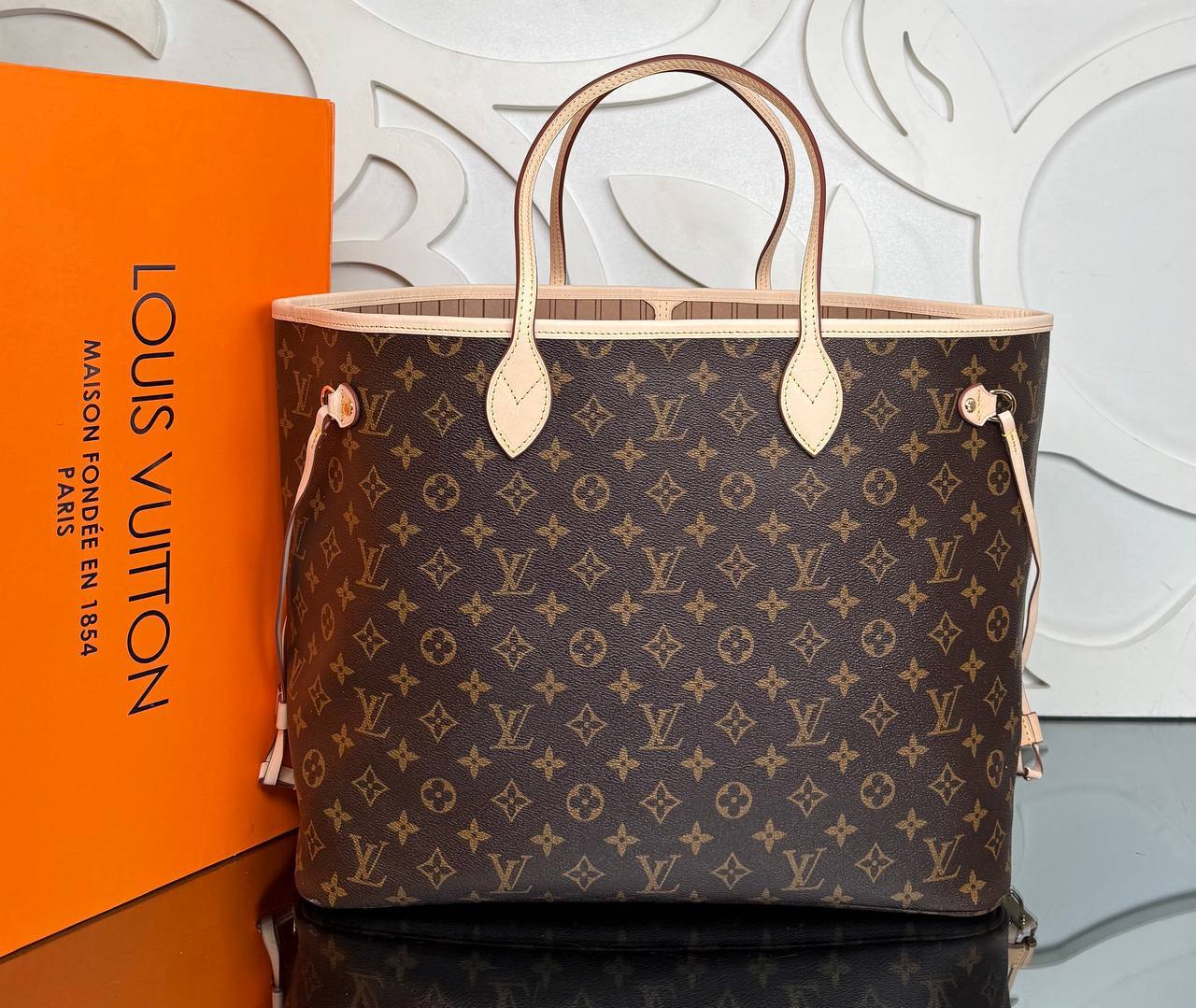 Louis Vuitton Neverfull GM

210095 ⭐️