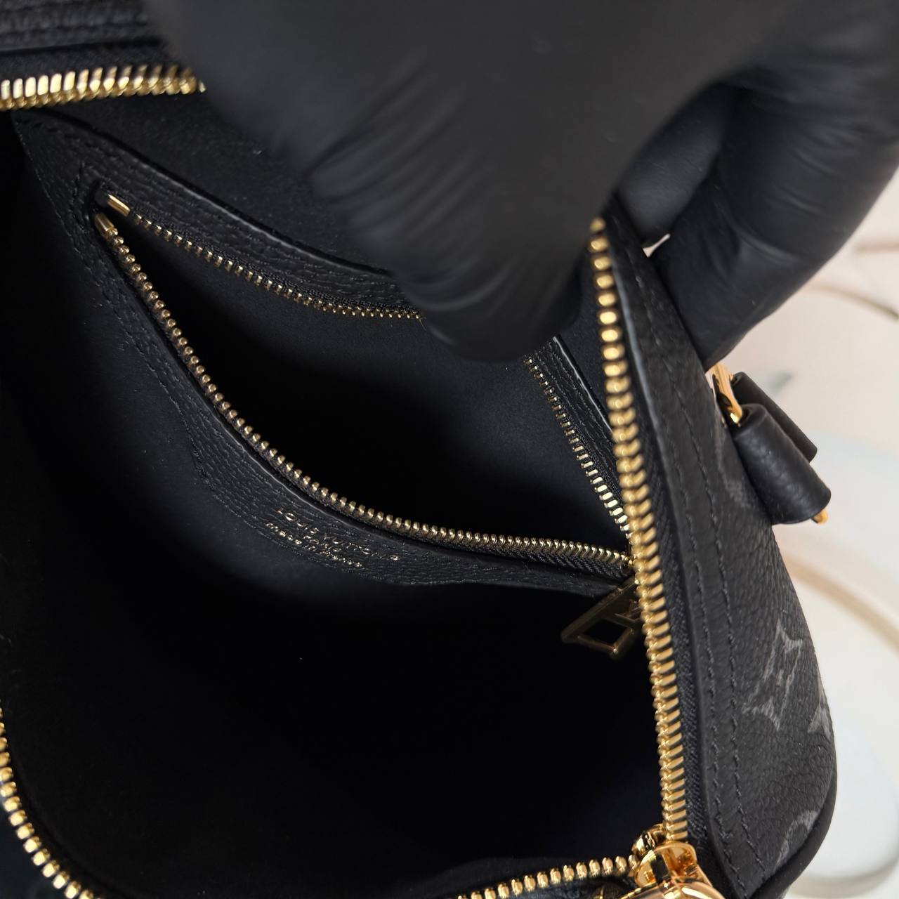 Louis Vuitton Speedy Bandouliere 25

910471 ⭐️