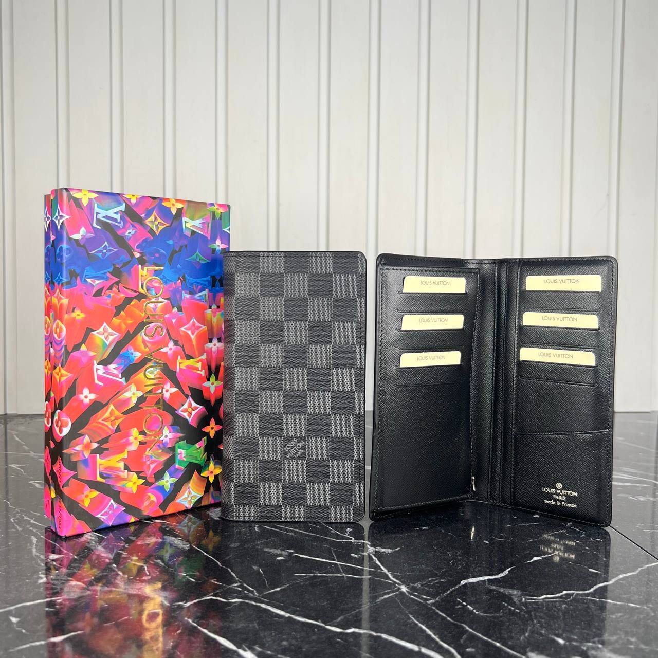 Louis Vuitton Brazza Wallet 

99 ⭐️