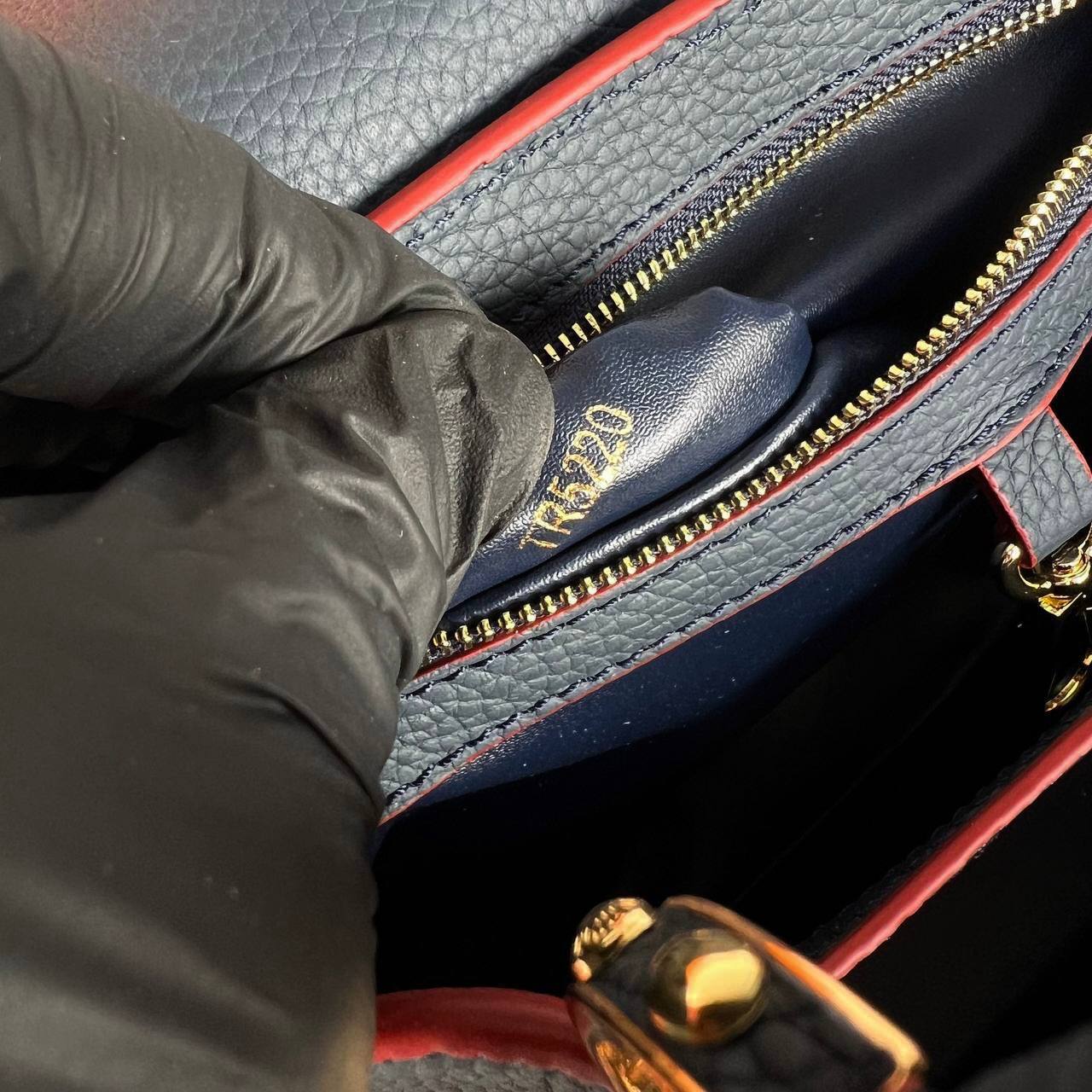 Louis Vuitton Capucines BB 

5565-3 ⭐️