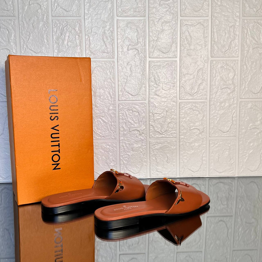 Louis Vuitton Mare Flat Mule

911256 ⭐️