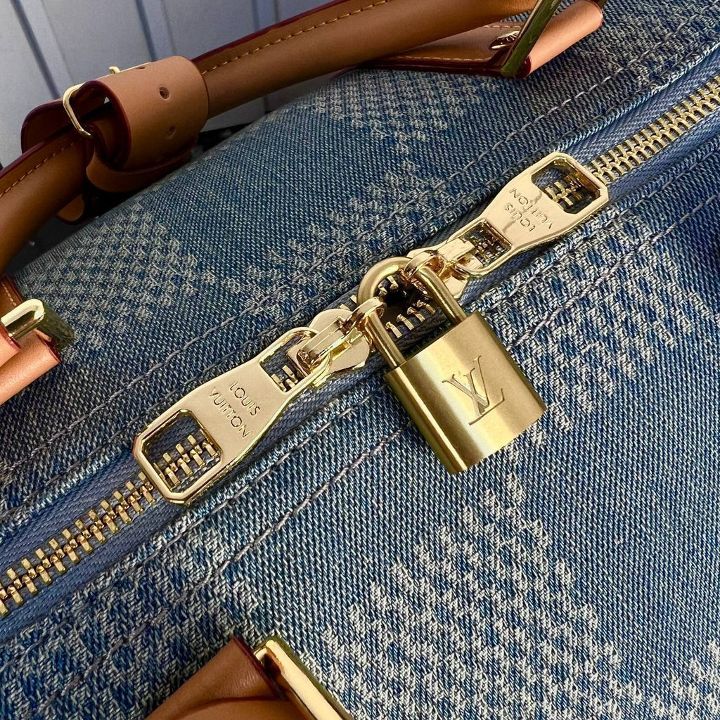 Louis Vuitton Keepall Bandouliere 
Denim 50 cm

6119 ⭐️