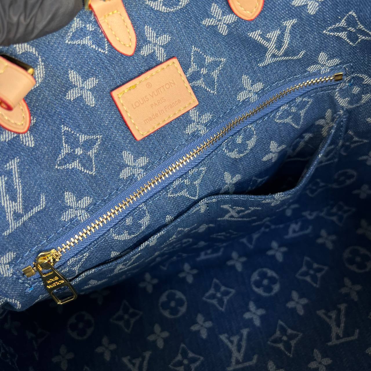 Louis Vuitton OnTheGo MM Denim

5979
