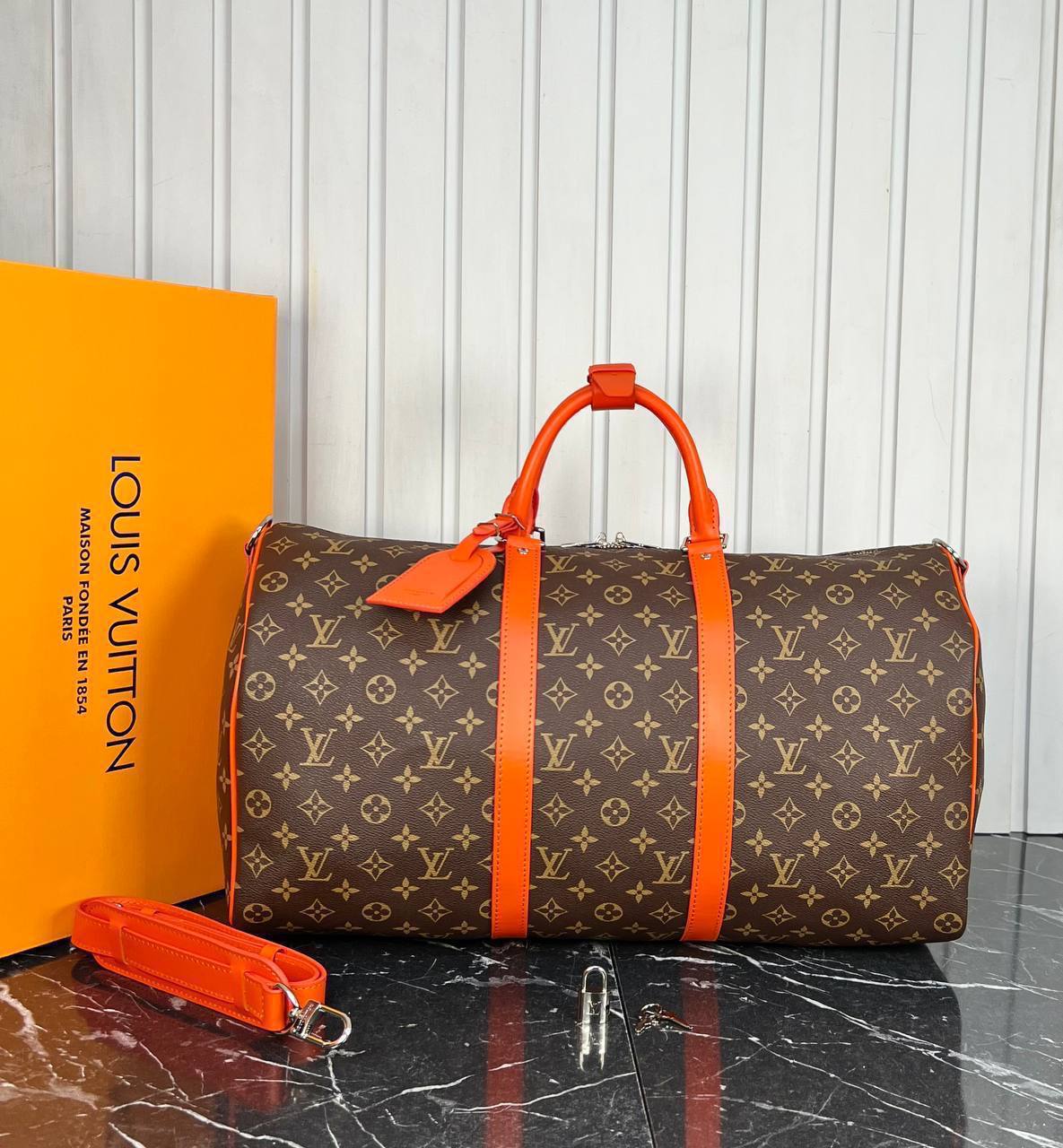 Louis Vuitton Keepall Bandouliere 50 cm

5575 ⭐️