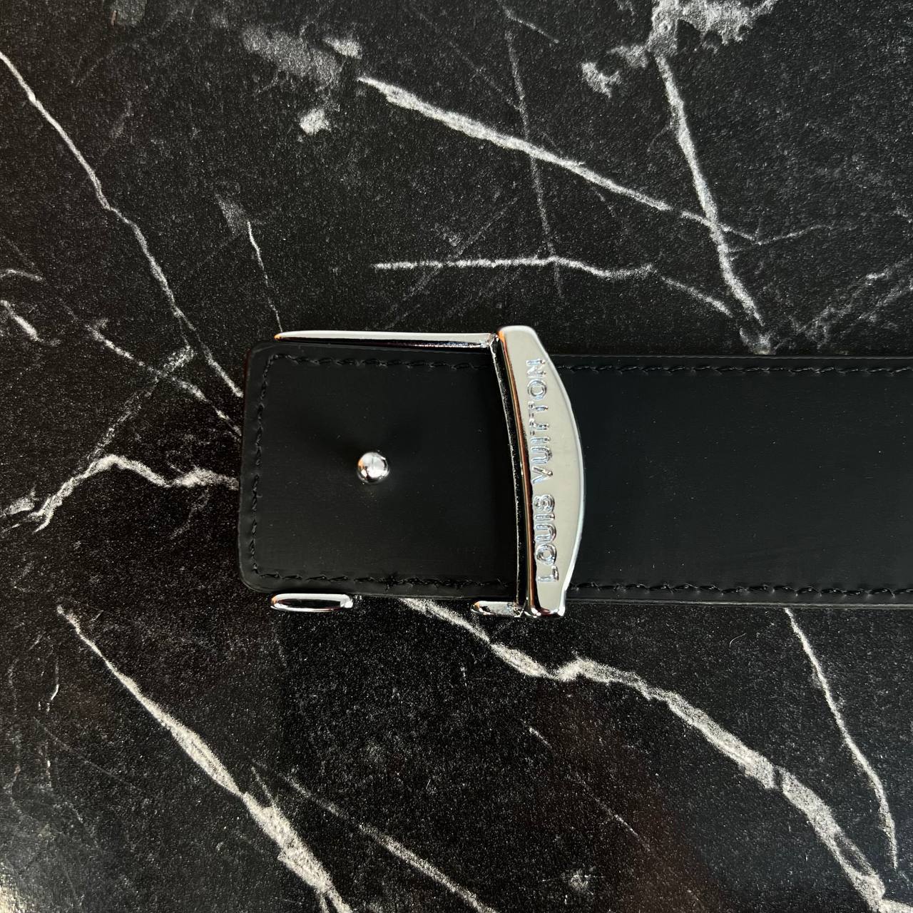 Louis Vuitton Kemer 4 cm
