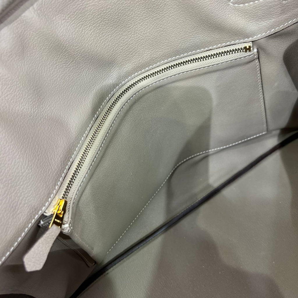 Hermes Birkin Bag 35 Cm 

35x27 Cm