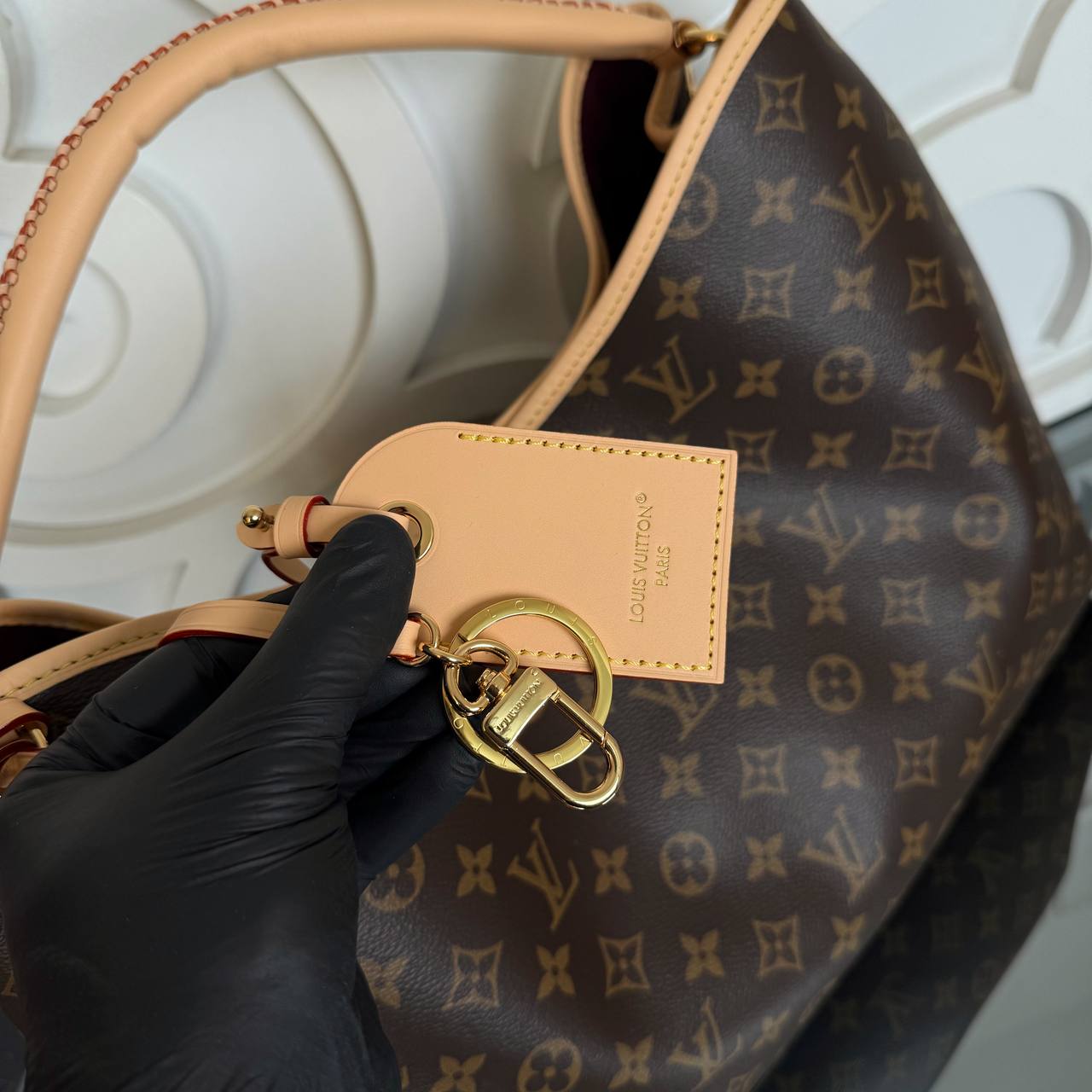 Louis Vuitton Again Bag

910331 ⭐️