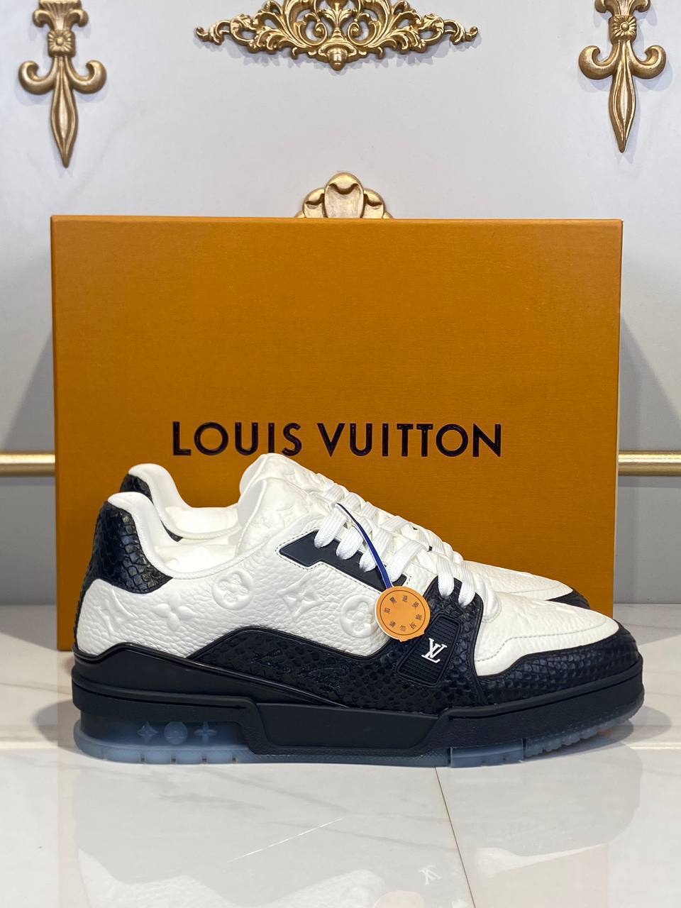 Louis Vuitton Python Sneakers

911060 ⭐️
