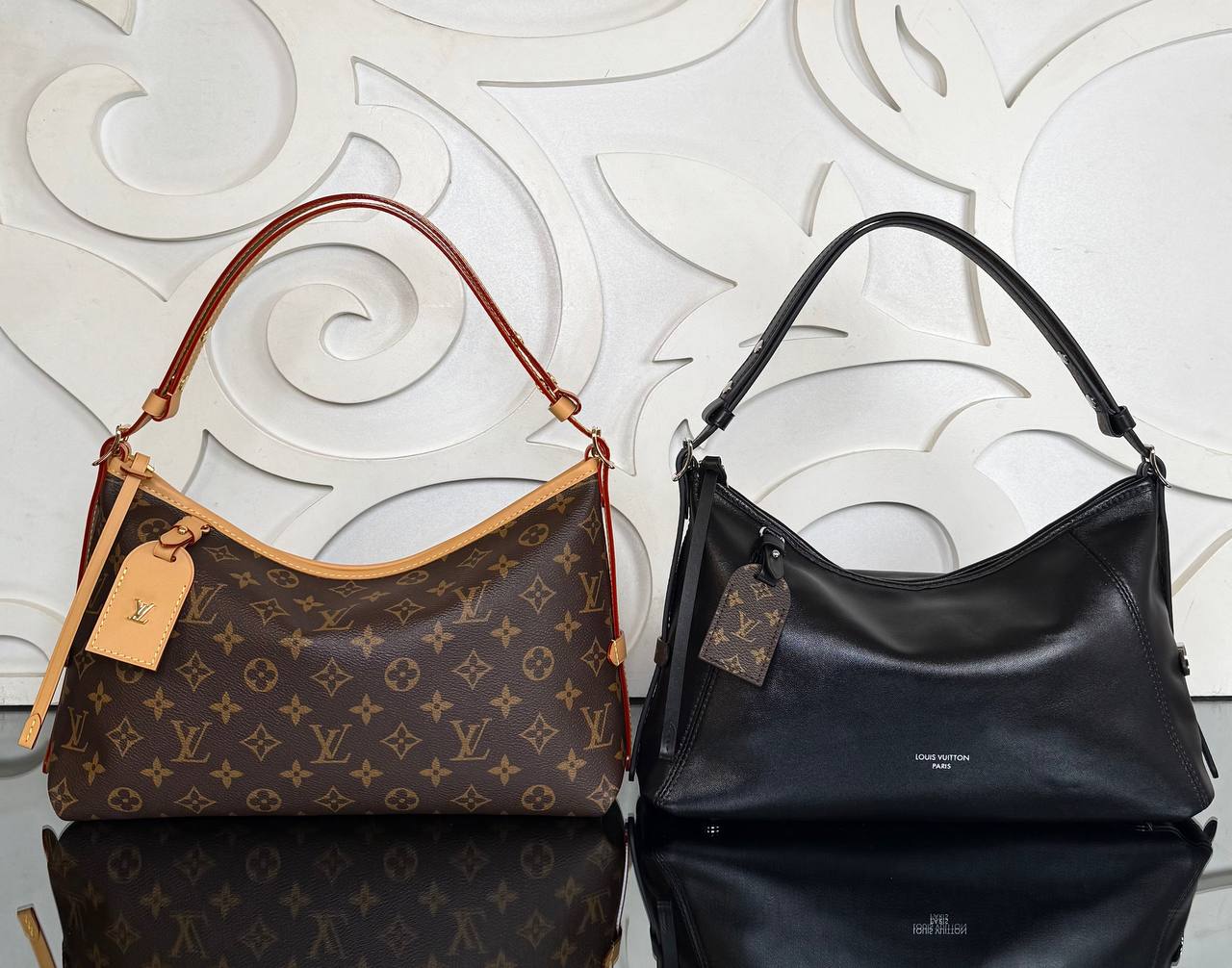 Louis Vuitton CarryAll East West

910494 ⭐️