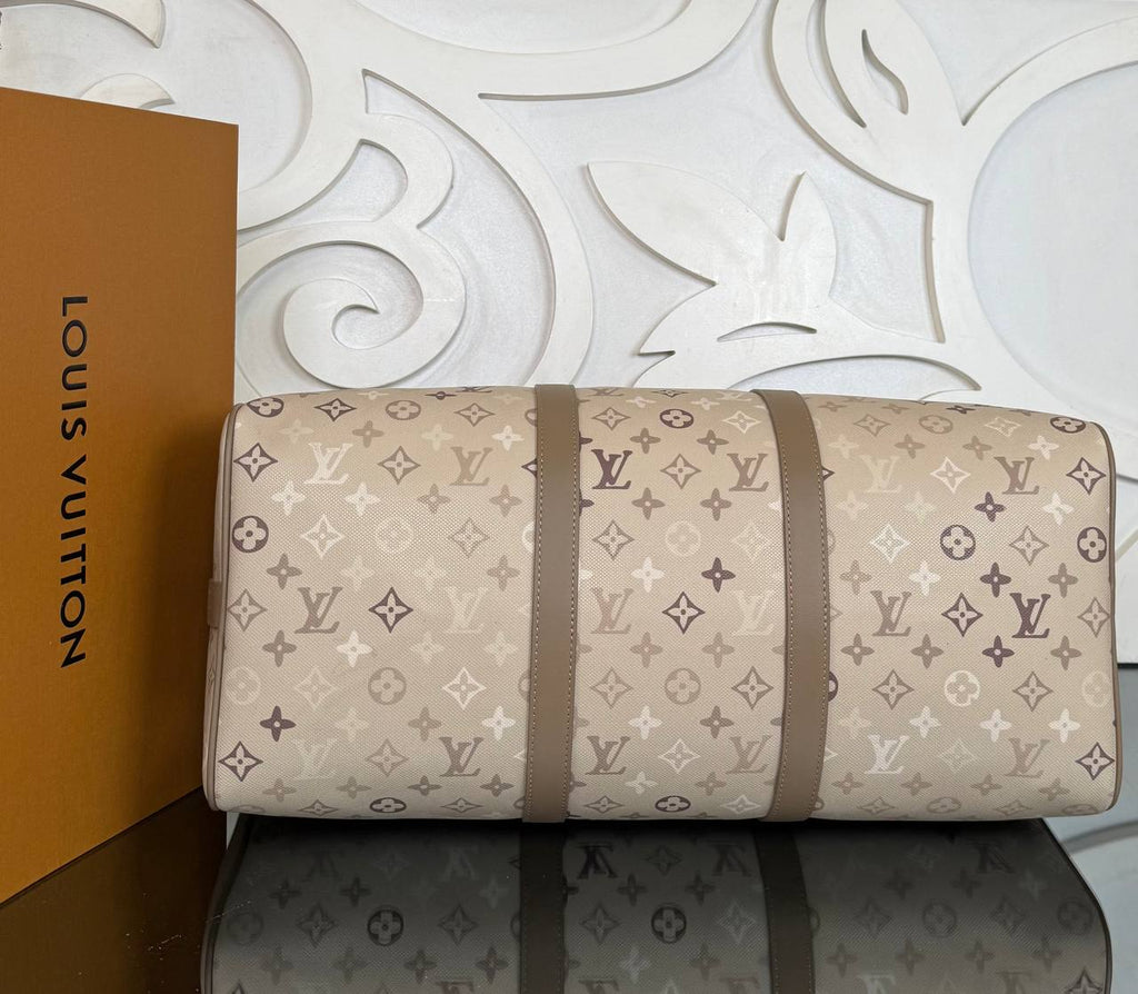 Louis Vuitton Keepall Badouliere 50

910842 ⭐️