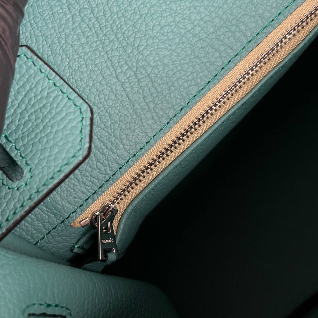 Hermes Birkin Bag 30 cm 

30x22 cm 
5071 ⭐️