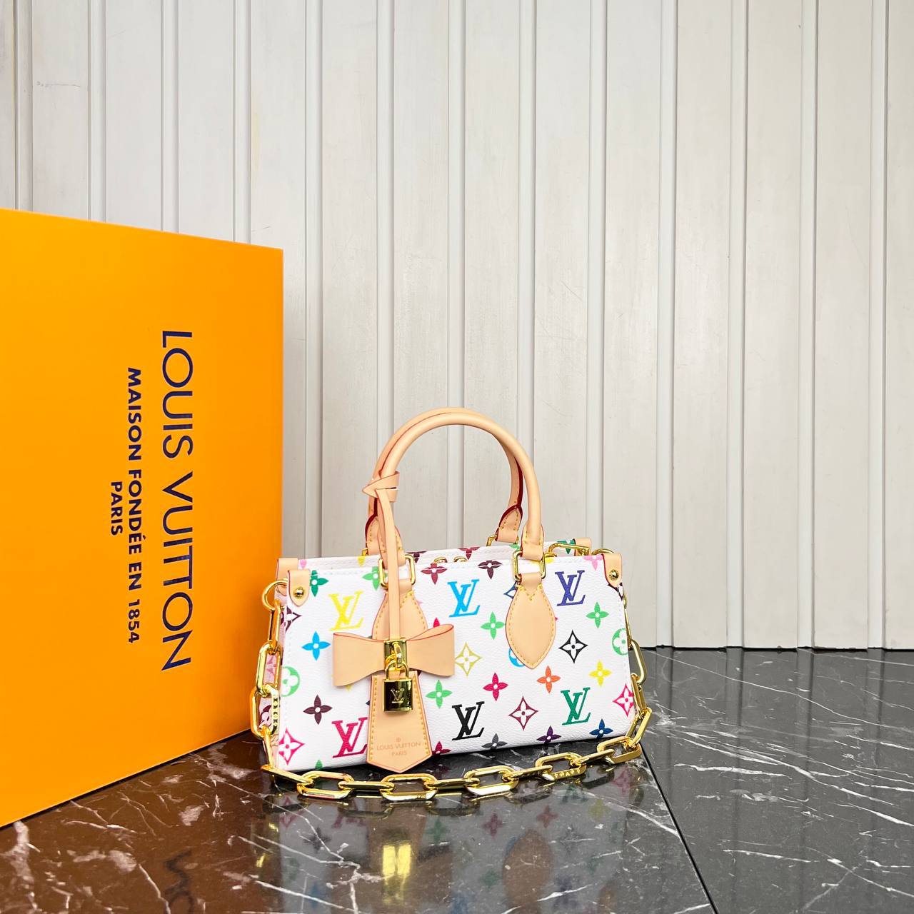 Louis Vuitton LV x TM OnTheGo East West 

6885 ⭐️