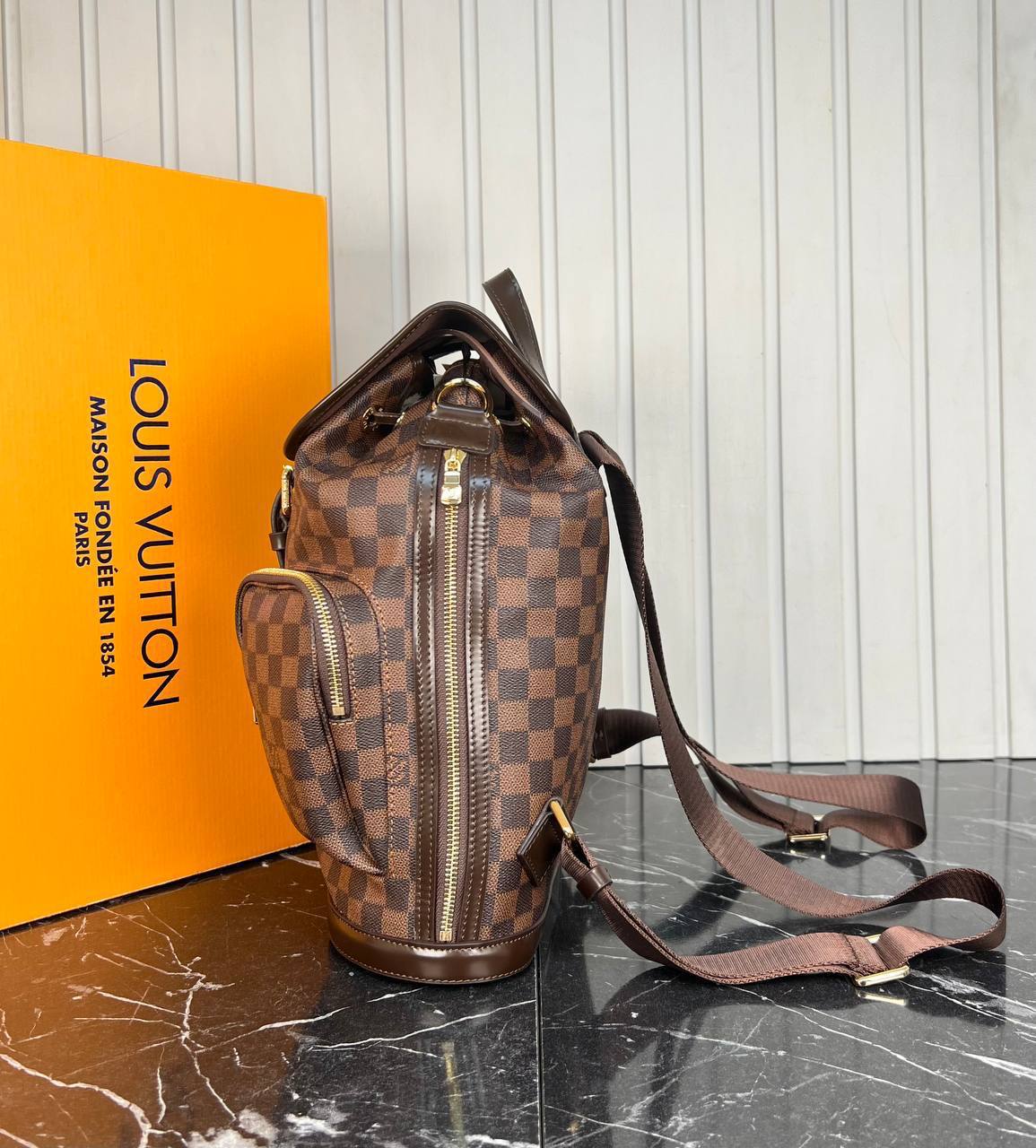 Louis Vuitton Bosporush Backpack 

1102