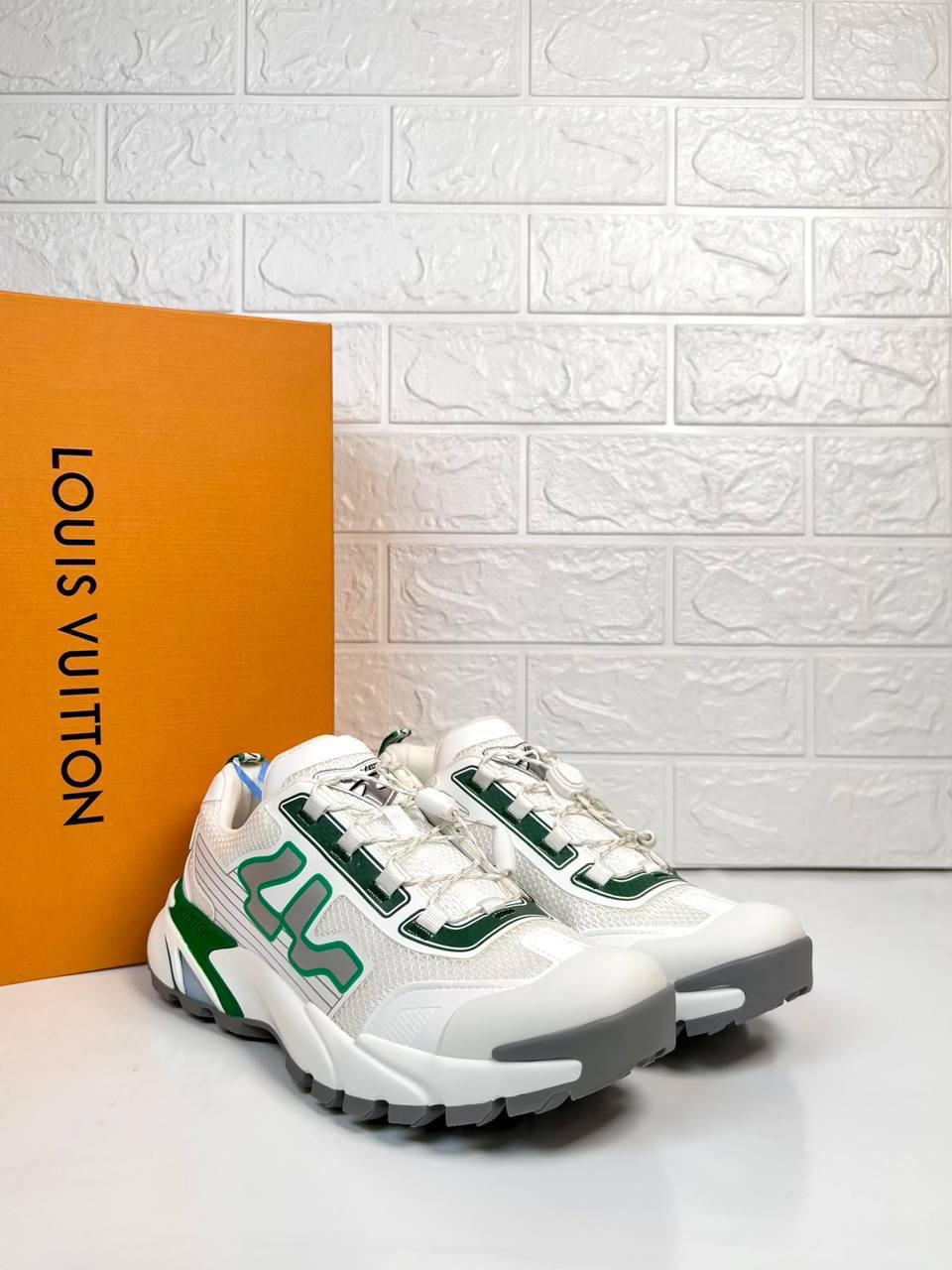 Louis Vuitton Runner Tatic Sneakers 

911034 ⭐️