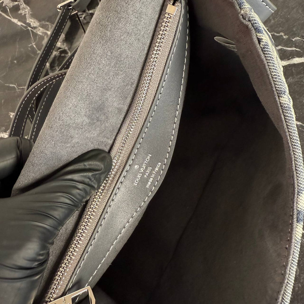 Louis Vuitton Diane Satchel Denim Bag 

910134 ⭐️