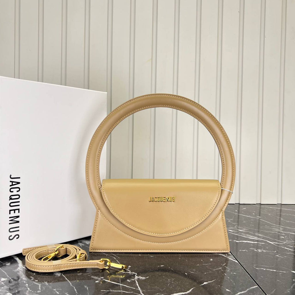 Jacquemus Le Sac Rond Bag
Τσάντα 
26x12 cm 
5725-3