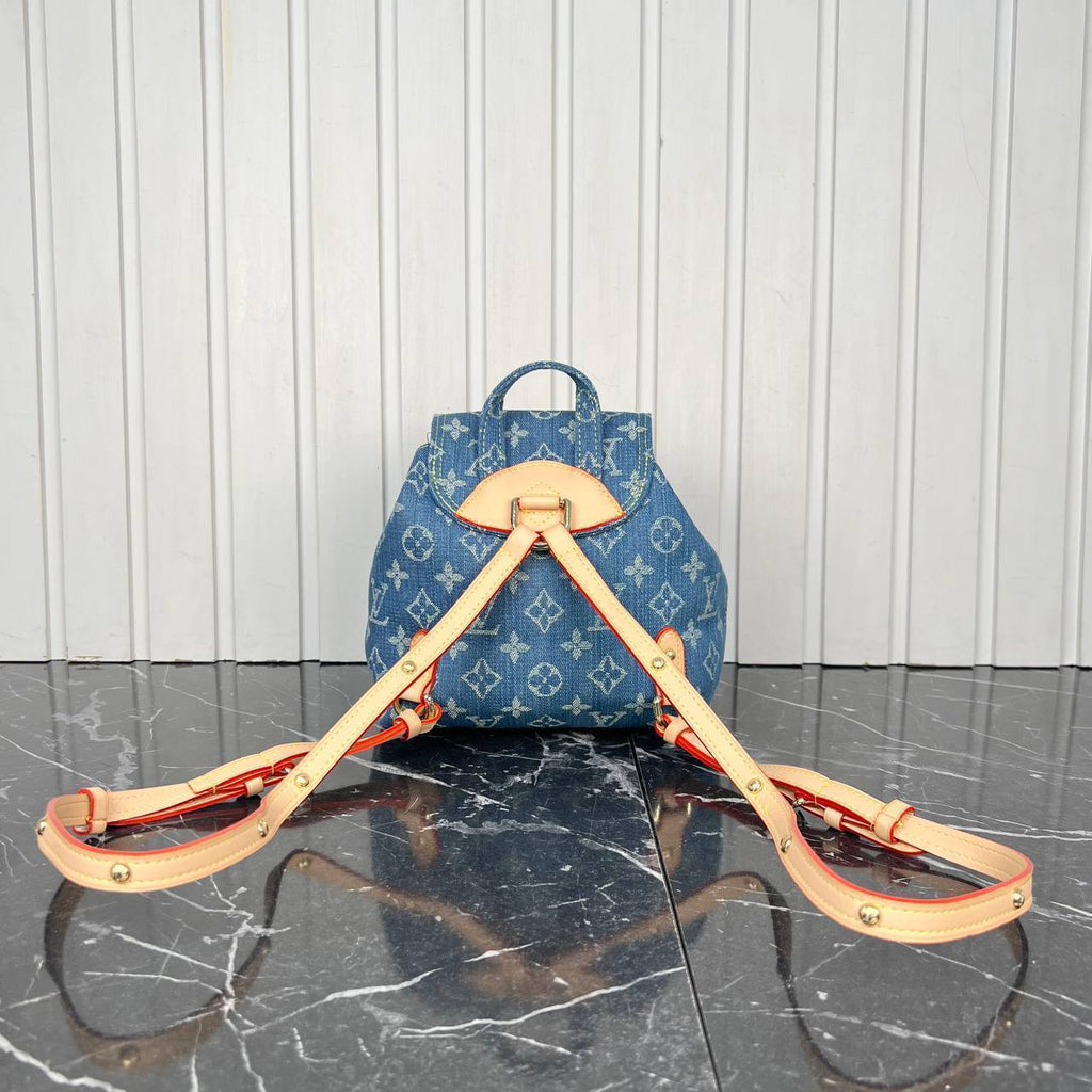 Louis Vuitton Venice Backpack Denim

5851-1