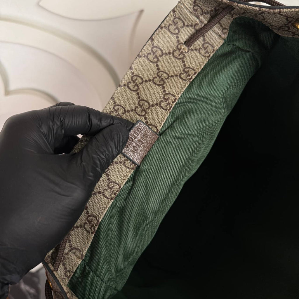 Gucci GG Supreme Backpack

32x40 cm
5997 ⭐️