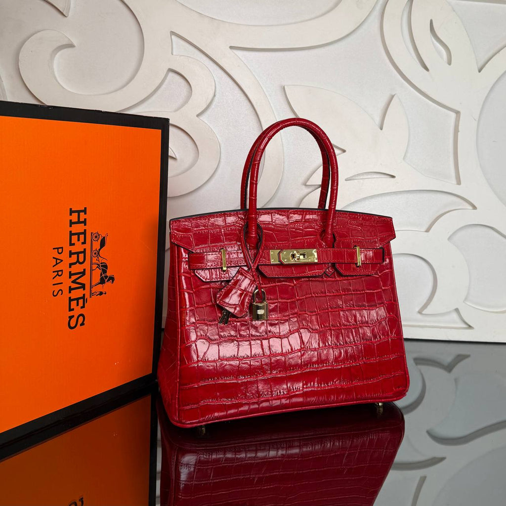 Hermes Birkin Bag 30 cm 

30x22 cm 
5071 ⭐️