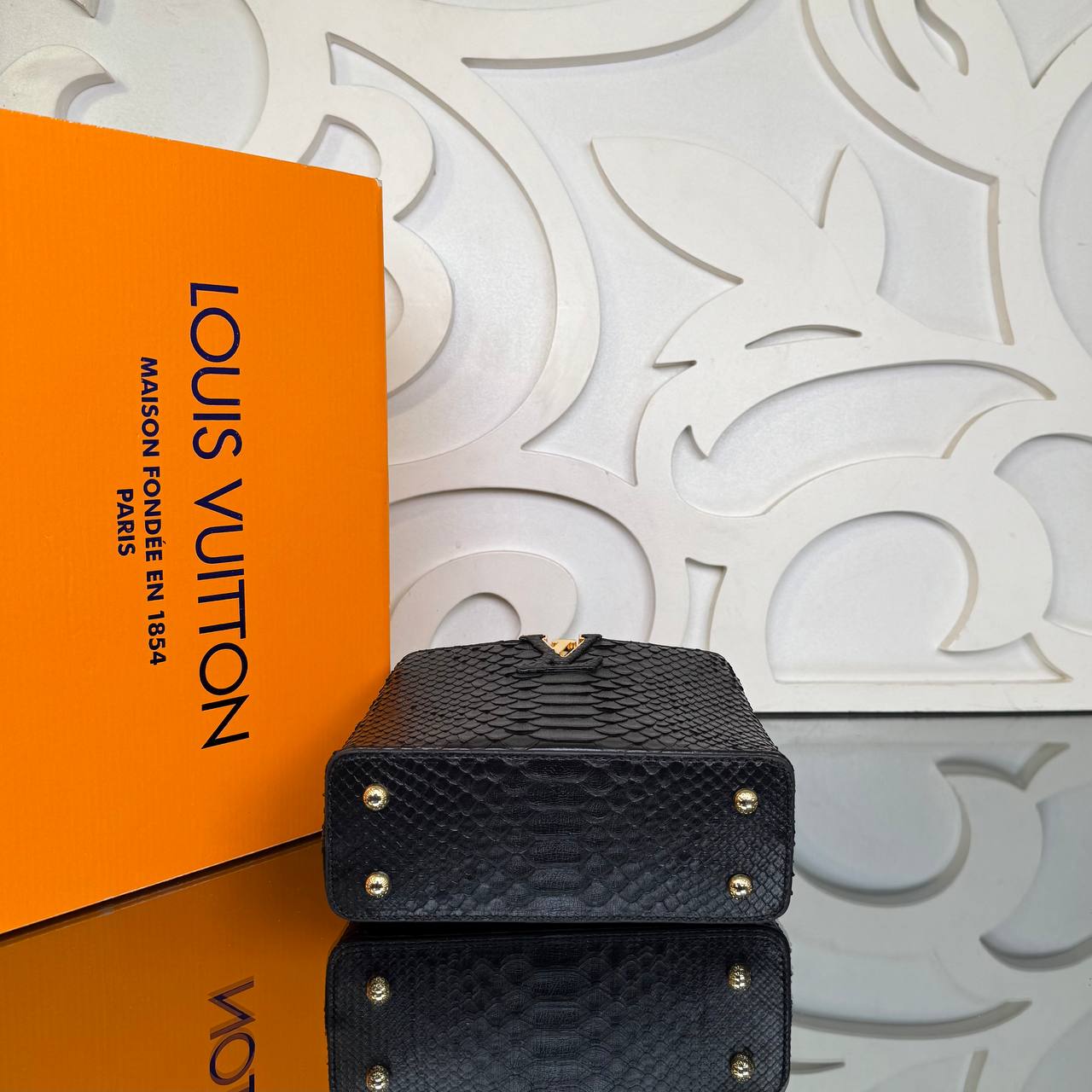 Louis Vuitton Python Capucines Mini

210219 ⭐️