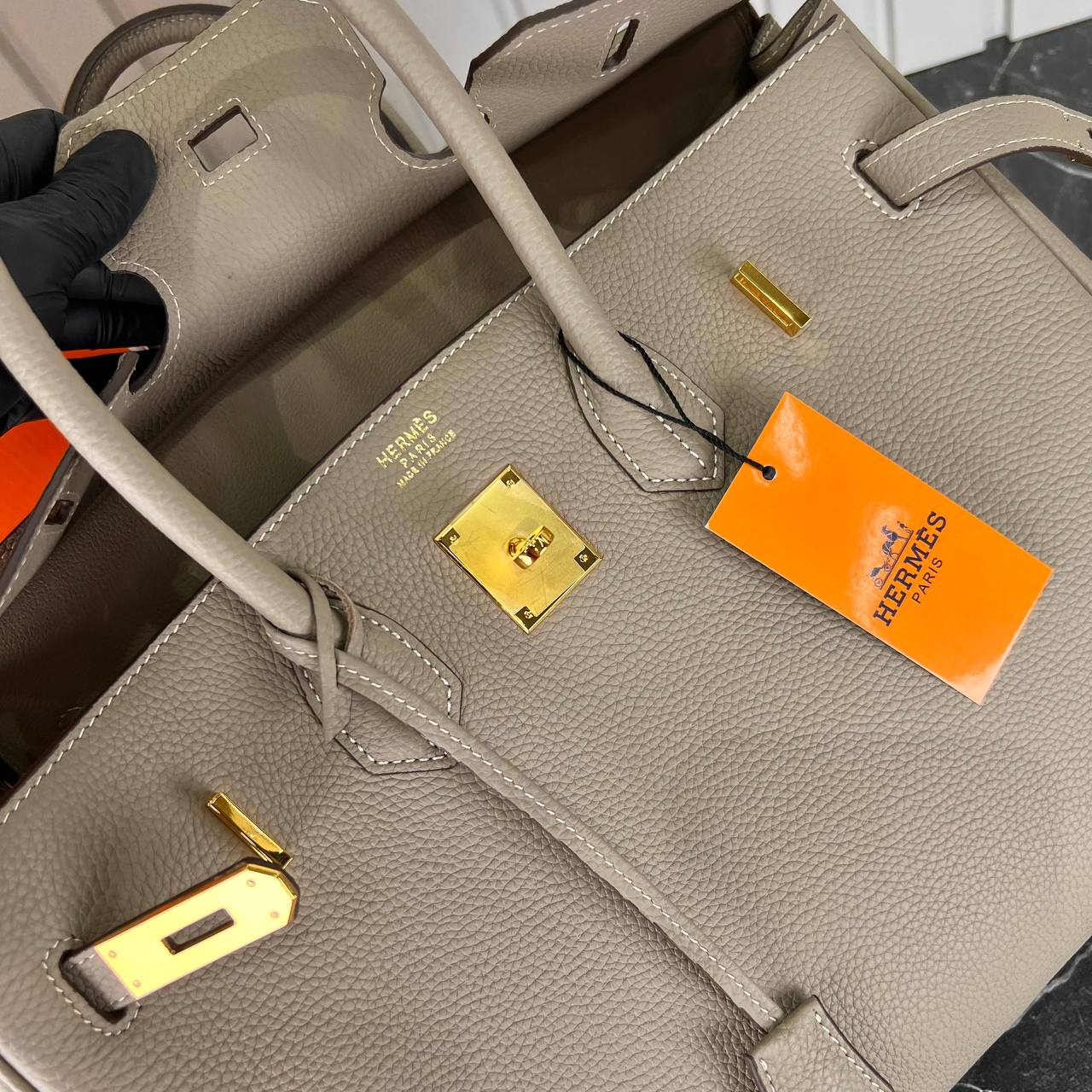 Hermes Birkin Bag 35 Cm 

35x27 Cm