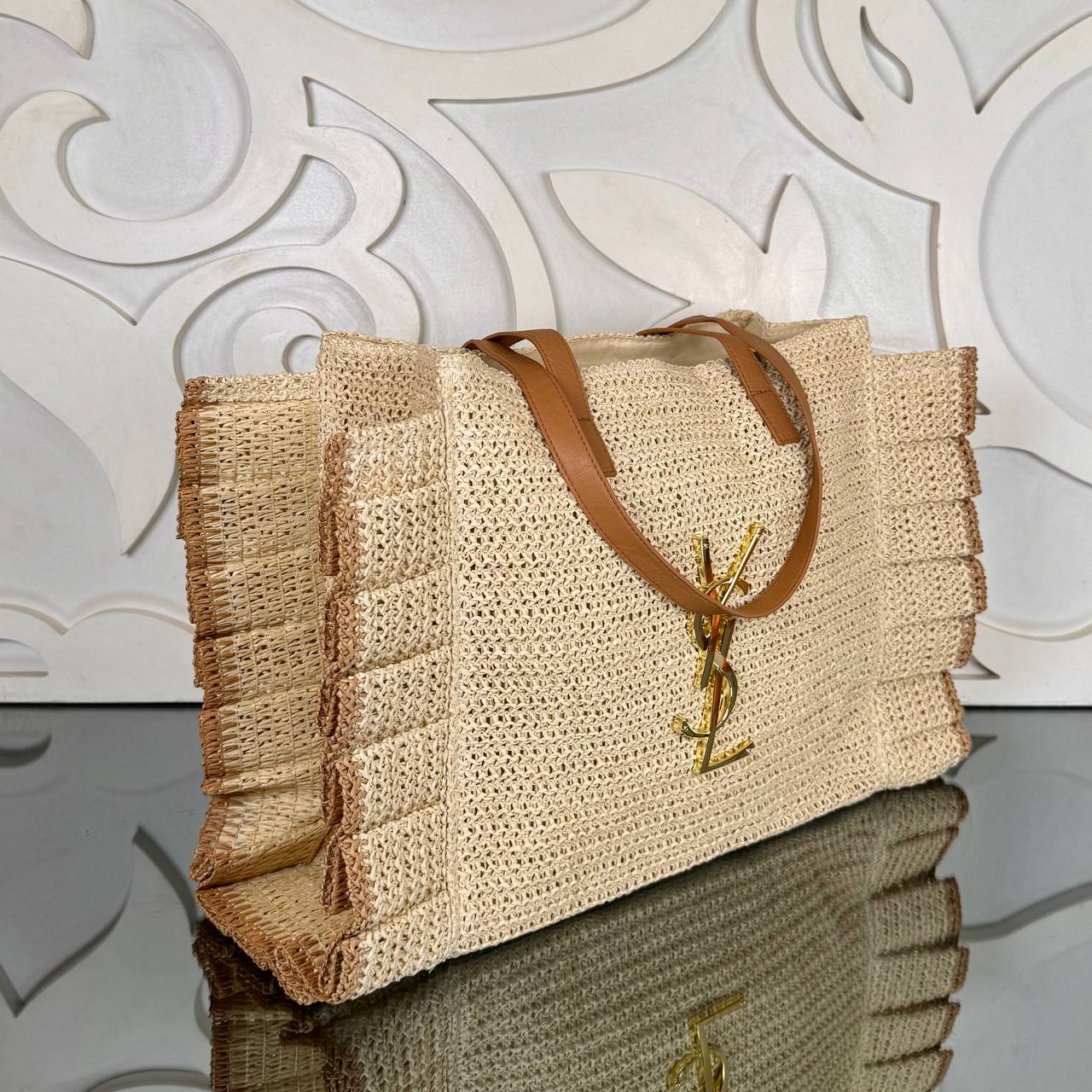 Saint Laurent Large Raffia Bag

51x33 cm 
910909 ⭐️