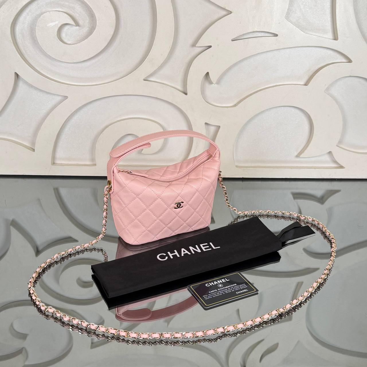 Chanel Mini Hobo Bag

15x9 cm
910706 ⭐️