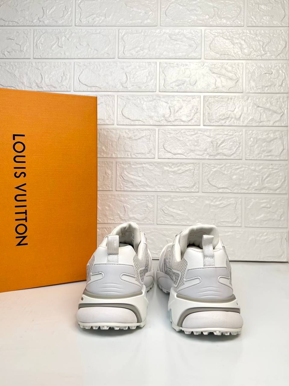 Louis Vuitton Runner Tatic Sneakers 

911034 ⭐️