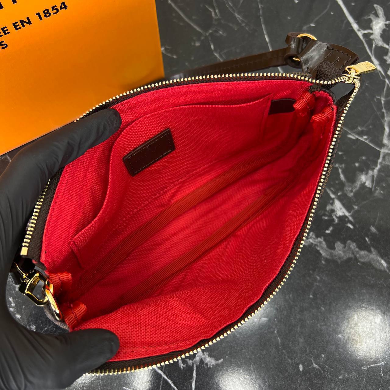 Louis Vuitton Pochette Small 

272 ⭐️