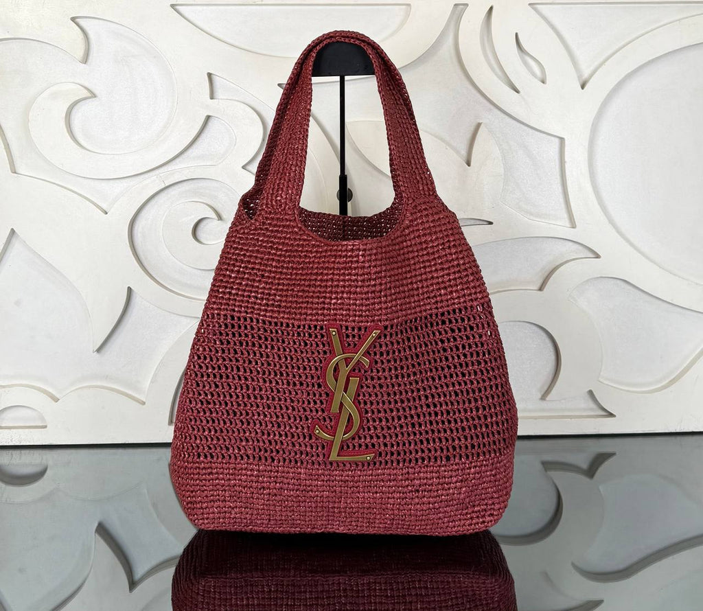 Saint Laurent Icare Medium in Raffia 

31x28 cm 
910973 ⭐️