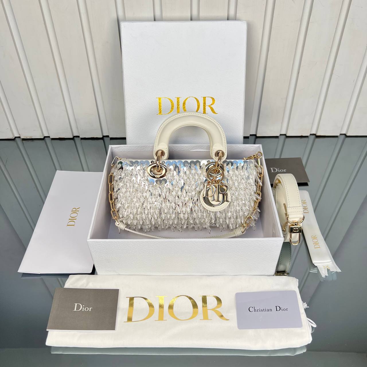 Christian Dior D-Joy Small

22x11.5 cm
5859 ⭐️