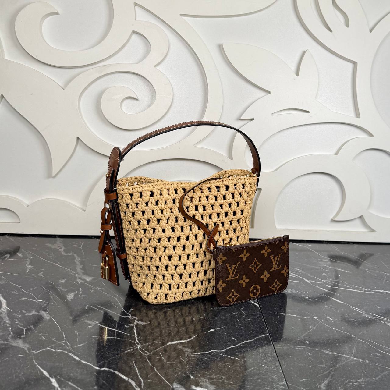 Louis Vuitton All In BB Raffia Bag

910121 ⭐️